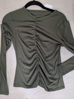 POINT Women’s Olive Green Ruched Long-Sleeve Top